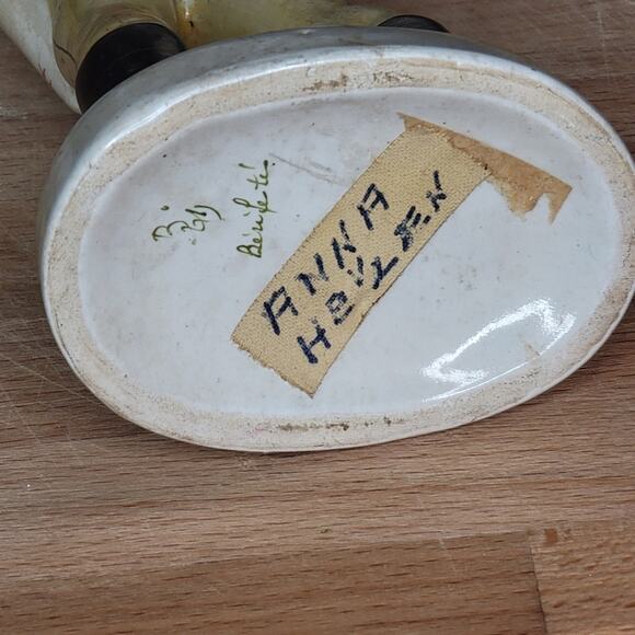 Porcelain Boy Figurine - Picture 3 of 6